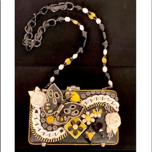 MARY FRANCIS NOVELTY CLUTCH!!